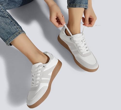 LUCKY STEP Women Classic Retro Gum Sole Fashion Sneakers Casual Tennis Skate Shoe Genuine Leather Walking Footwear Anti Slip Trainers(White/Grey,8)