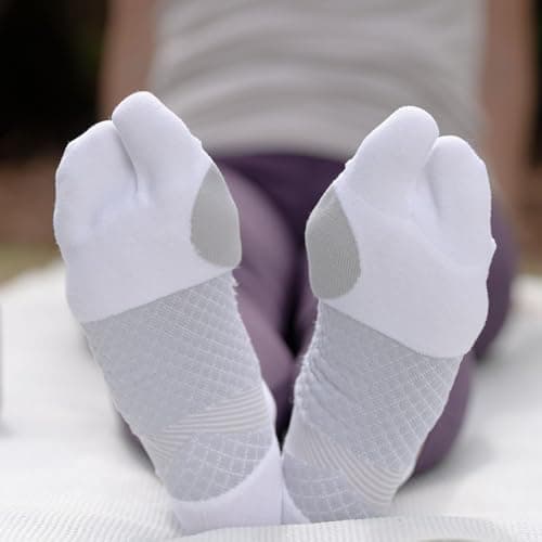 OS1st Bunion Relief Socks (One Pair) with split-toe design and bunion pad to relieve toe friction and bunion/Hallux Valgus pain (White, Large)